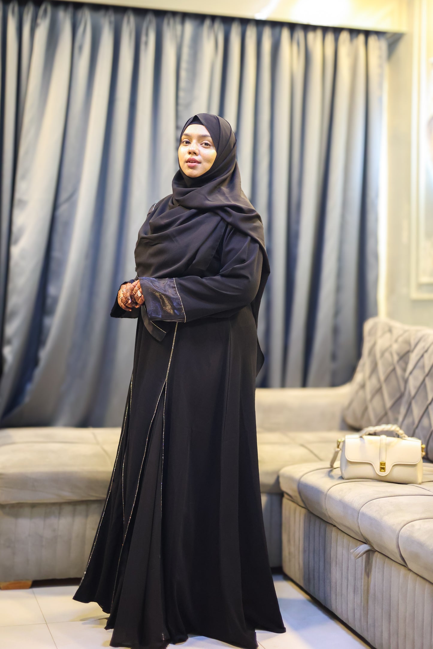Malika Frill Abaya