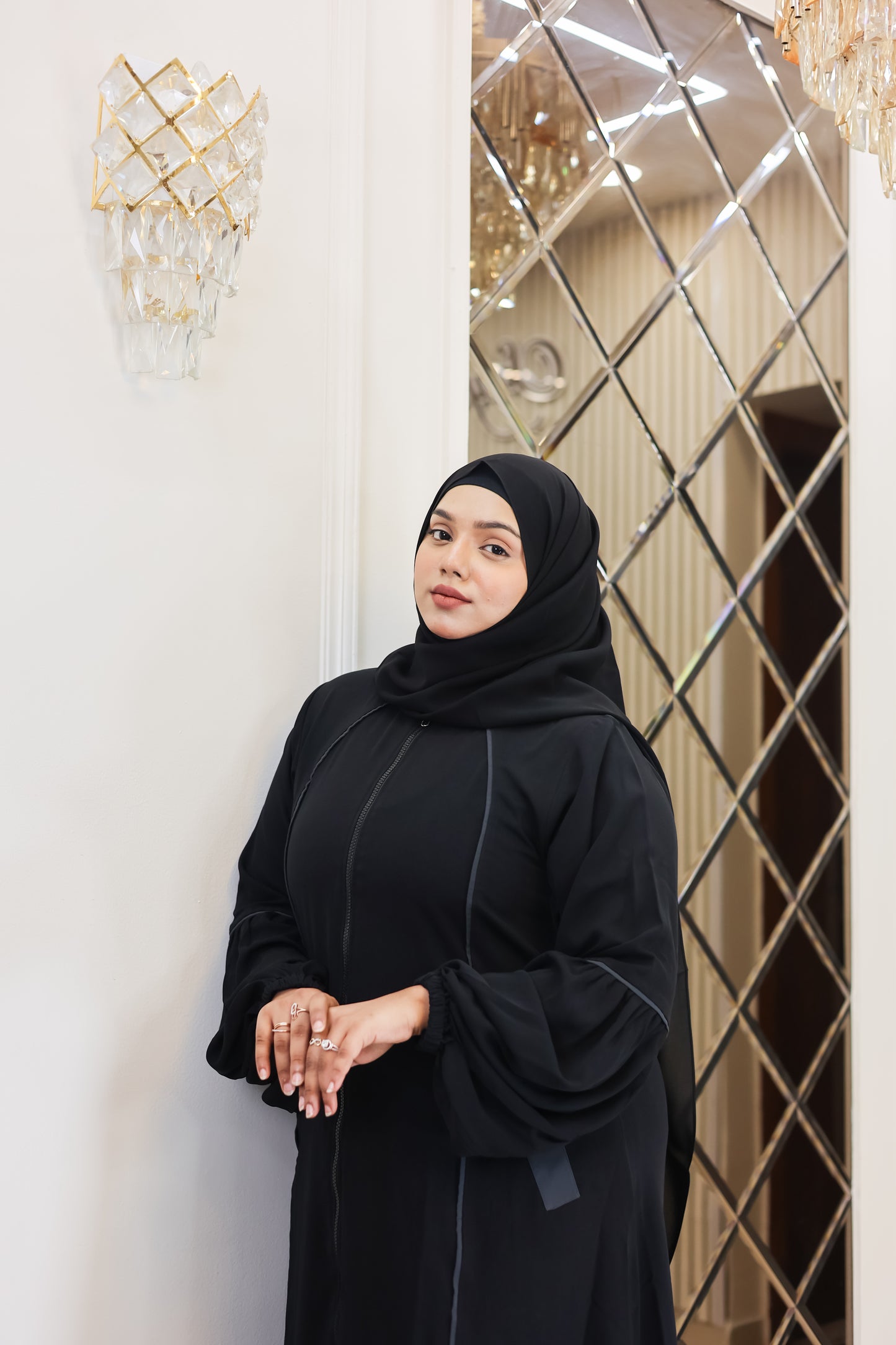 Empress Aura Abaya