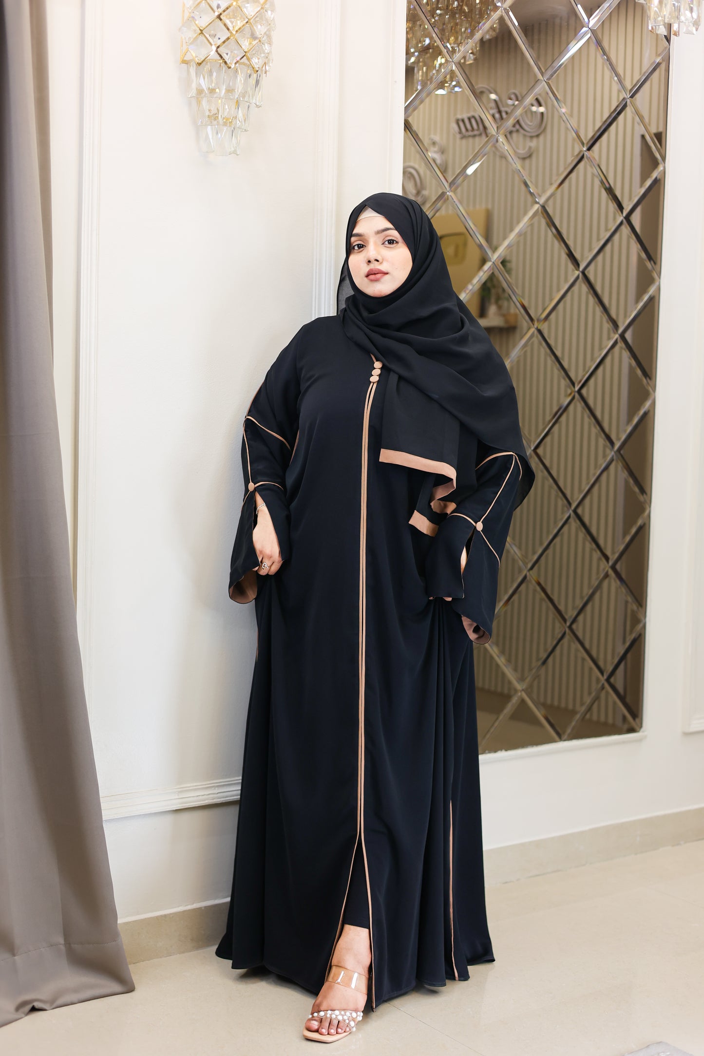 Noor Al-Beige Abaya