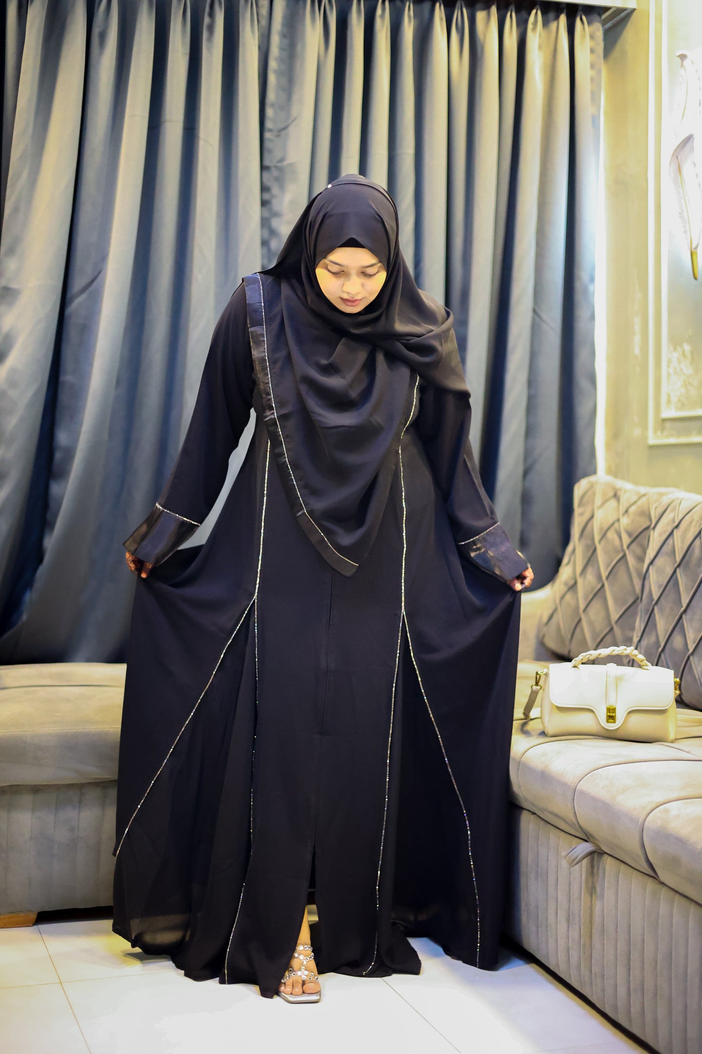 Malika Frill Abaya